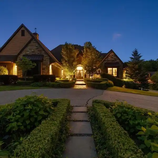 PRIVATE GATED 31-ACRE ESTATE