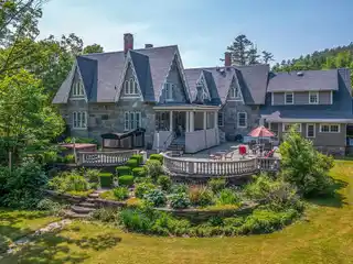 Glimmerstone Mansion