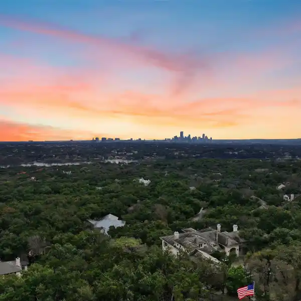 ELEVATED LOT WITH RARE PANORAMIC VIEWS