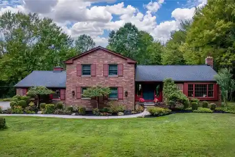 Rare Gates Mills Gem