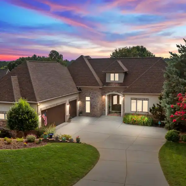RESORT-STYLE HOME OVERLOOKING 8TH FAIRWAY