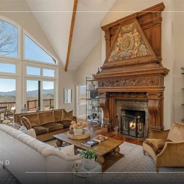 ONE-OF-A-KIND ESTATE IN HIGHLAND GAP