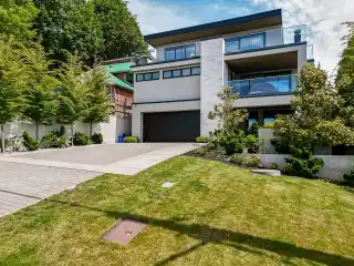 Custom Contemporary Luxury Home with Unparalleled Quality