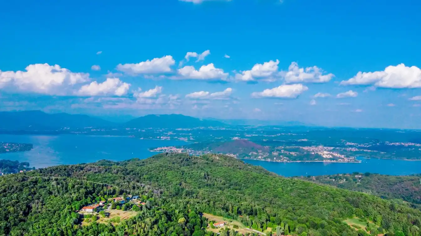 Exclusive Property Above the Lake