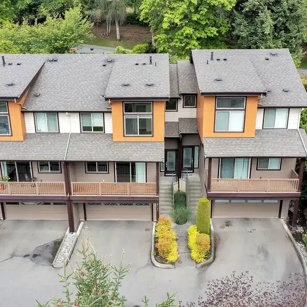 ELEGANT BOREN CREEK TOWNHOME