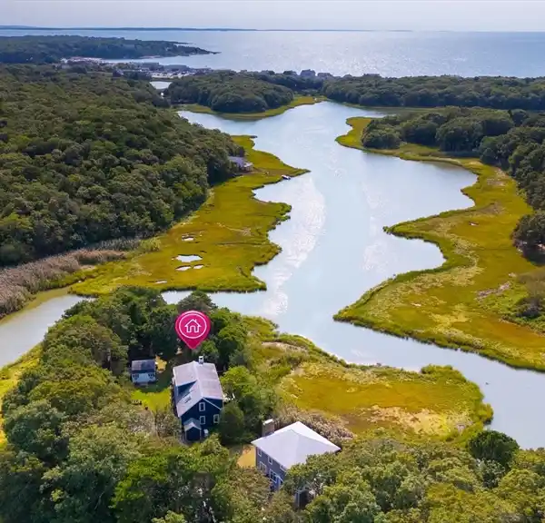 YOUR VERY OWN PRIVATE PARADISE