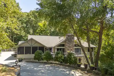 Tom Fazio-Inspired Mountain Luxury Home