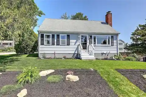 Classic Cape Cod with Stunning Ocean Views