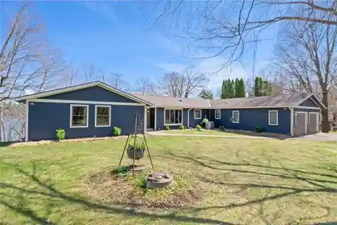 Stunning Custom Home on Deer Lake