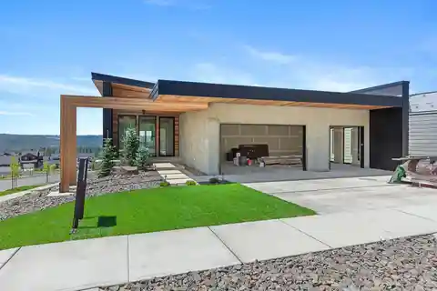 Inviting Modern Abode