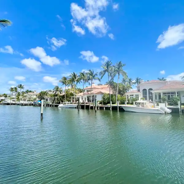 MODEL-PERFECT CUSTOM WATERFRONT ESTATE IN HARBOUR ISLES