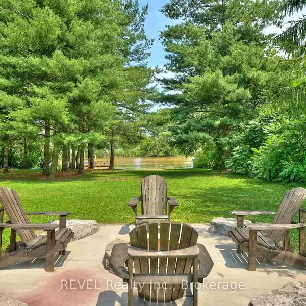 NORTHERN MUSKOKA FEEL IN NIAGARA