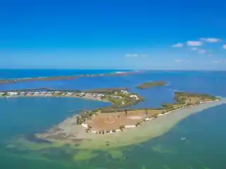 Extraordinary Three Sisters Island Property
