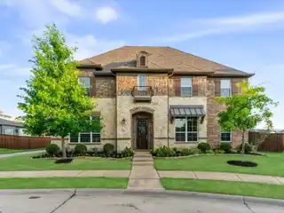 Estate-Style Home on an Oversized Lot in Mercer Crossing