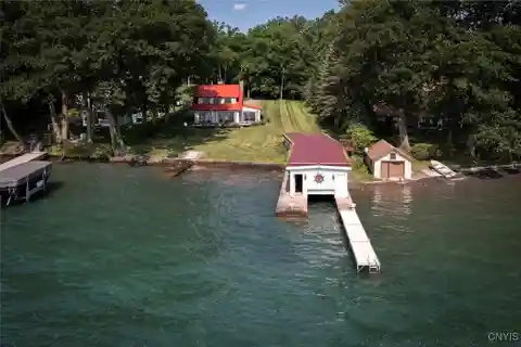 Skaneateles Lakefront Retreat