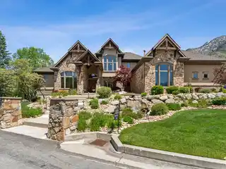 Luxury Estate in Prestigious Pepperwood