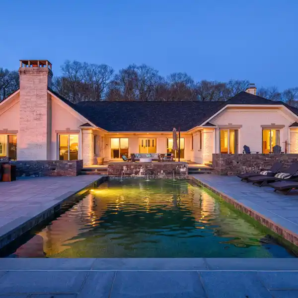 EXCEPTIONAL ESTATE WITH MAGNIFICENT VIEWS