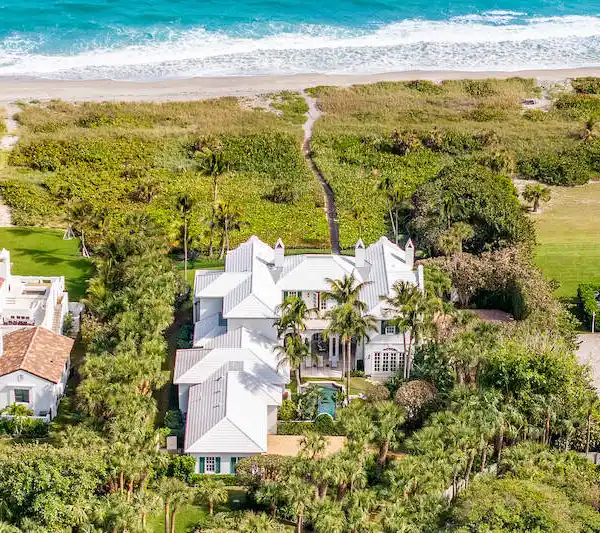 PRIVATE OCEANFRONT SANCTUARY
