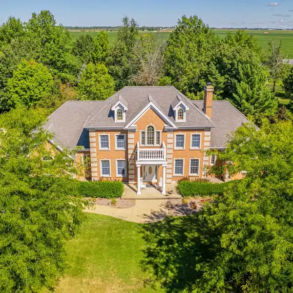 BREATHTAKING 27.45-ACRE EQUESTRIAN ESTATE