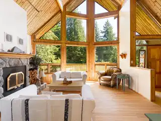 Dreamy Bowen Island Living on 3.24 Acres