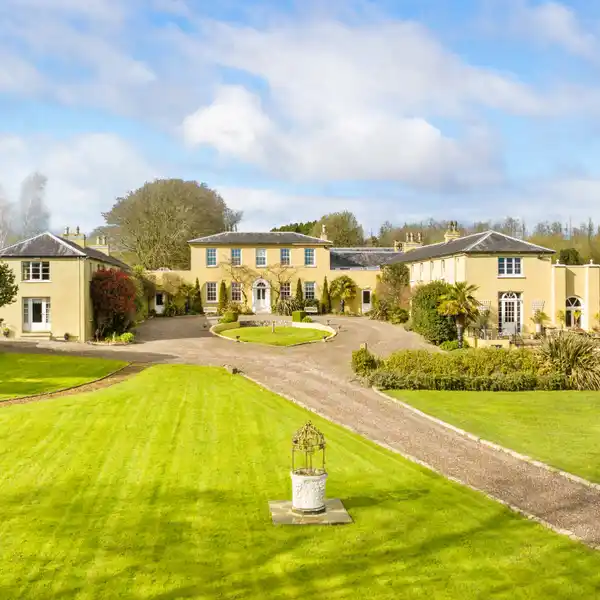 THE BALLINACURRA ESTATE.