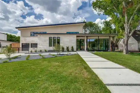 Brand New Modern Luxury in the Heart of Dallas