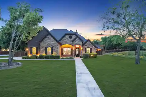 Stunning Resort-Style Estate