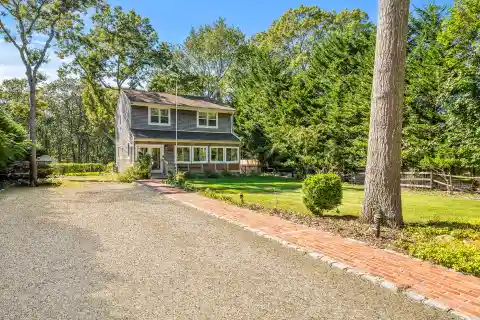 Charming Quogue Haven with Refined Coastal Elegance