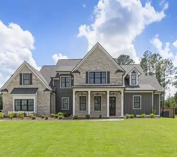 NEW HOME IN LASSITER COVE