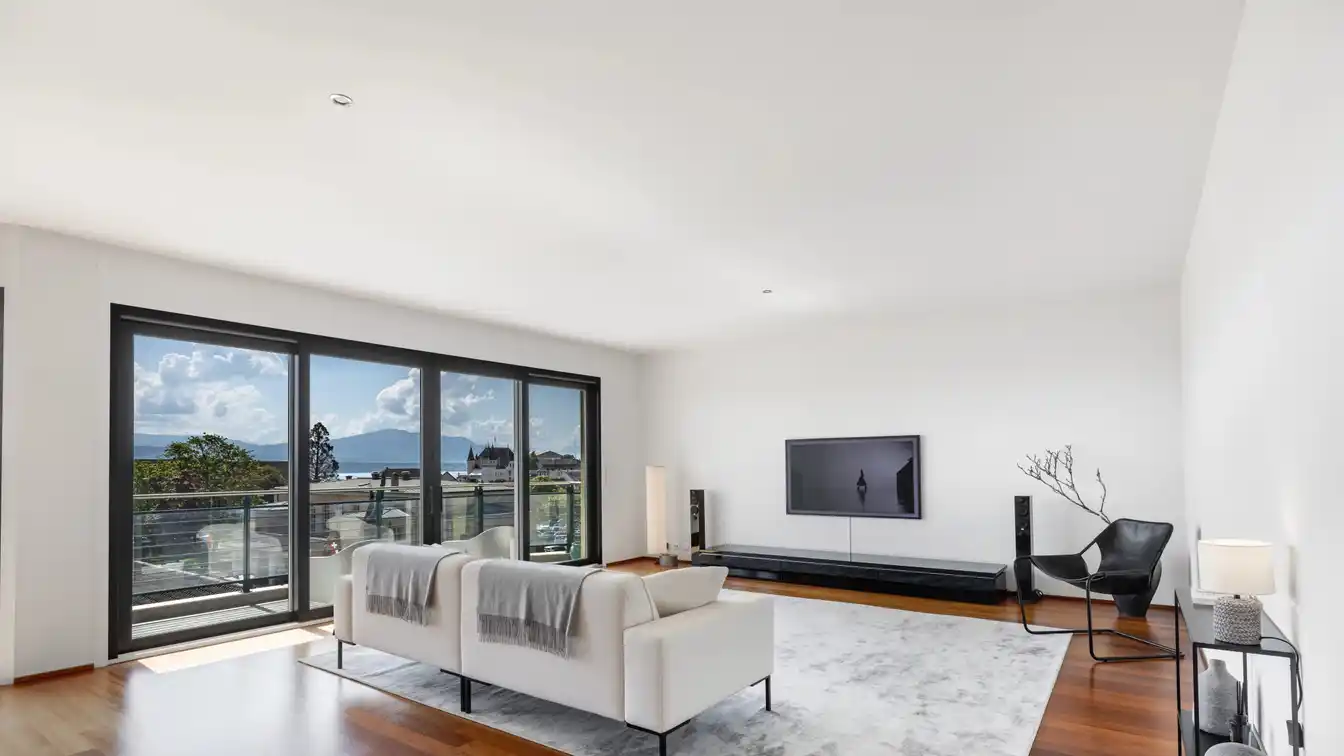 Chic and Relaxed Apartment with Magnificent Views