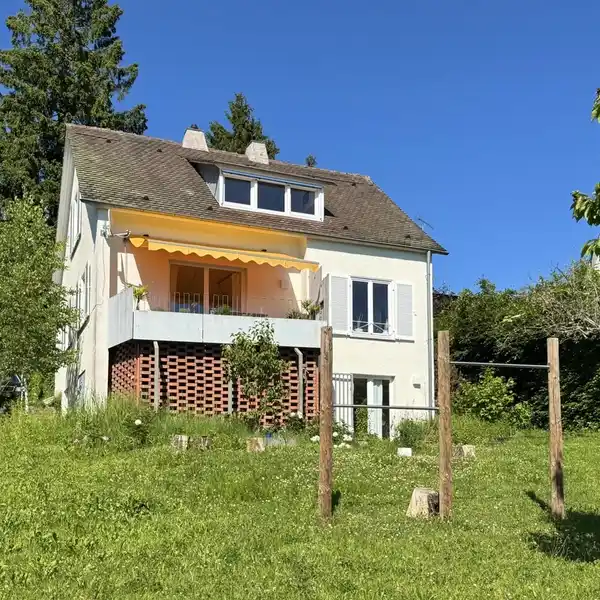 CHARMING HOME WITH GRANNY FLAT