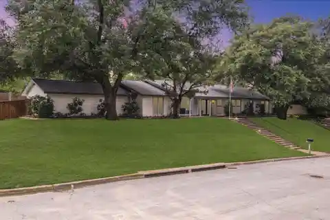 Updated Take on a Classic Ranch-Style Home