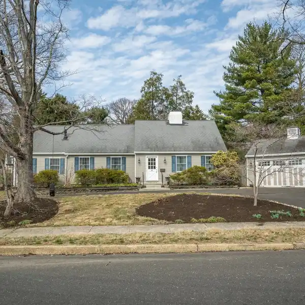 UNIQUE OPPORTUNITY IN DOYLESTOWN BORO