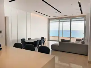 Ultra Prestigious Seafront Penthouse