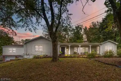 Turnkey Morris Township Home with Private Yard