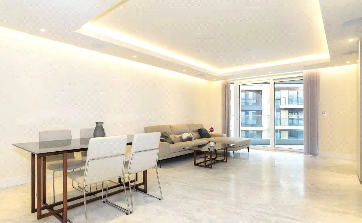 Lovely Two Bedroom Apartment in the Tower