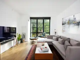 Two Bedroom Chelsea Refuge