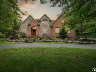 Beautiful Estate on over 13 Acres