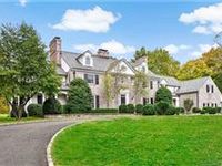 MODERN AMENITIES WITH CLASSIC CHARM