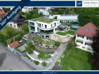 Unique Architecture with Spectacular Views and Modern Amenities