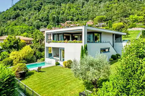 Four Bedroom Home with Amazing Panoramic Terrace