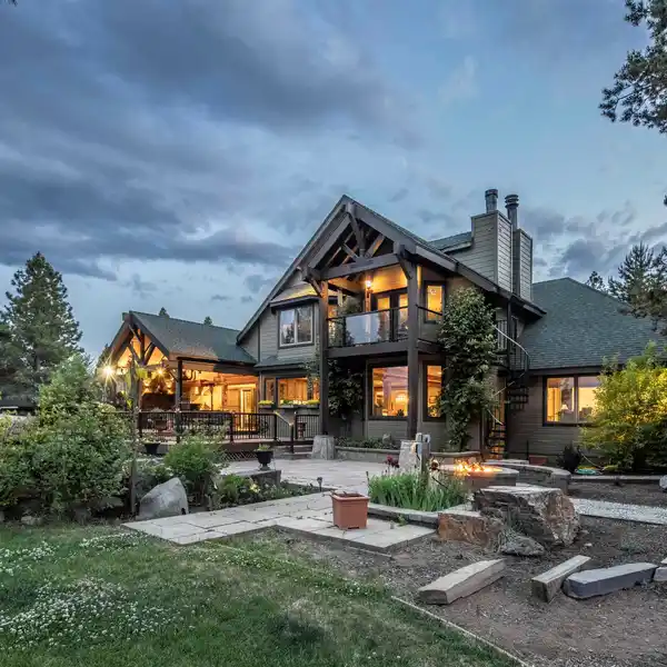EXCEPTIONAL 28 ACRE ESTATE NEAR LAKE TAHOE