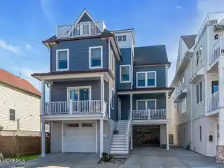 Gorgeous Sea Bright Home