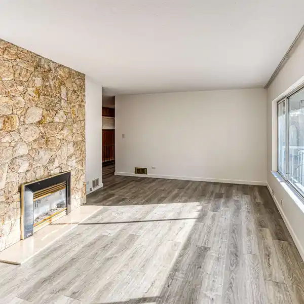 CHARMING HOME WITH INCREDIBLE POTENTIAL