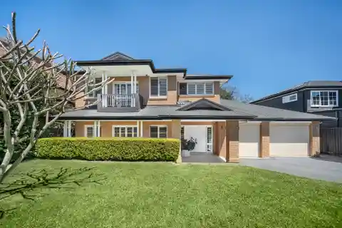 Contemporary Comfort with Crisp Coastal Vibes