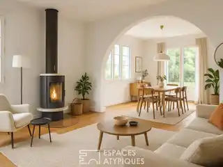 Elegant Villa in Sought-after Location