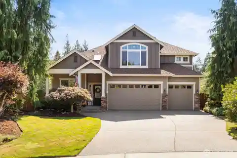 Gig Harbor Gem with Private Backyard Retreat