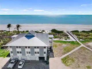 Direct Gulf-front Opportunity
