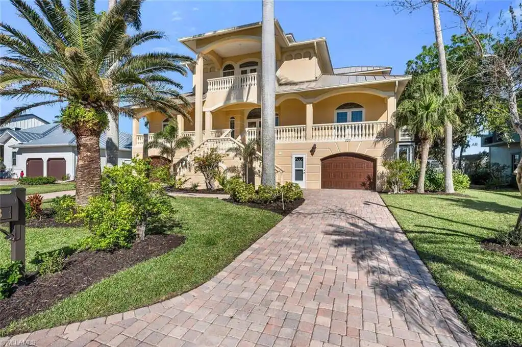 Exceptional Waterfront Home in Exclusive Dolphin Cove