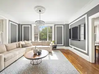 Fully Renovated Classic 6
